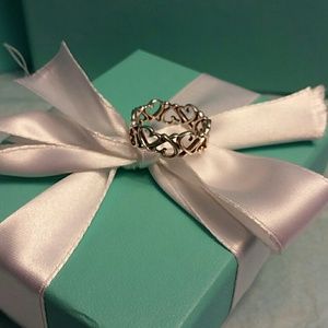 Tiffany & Co. Loving Hearts Ring Sz 6